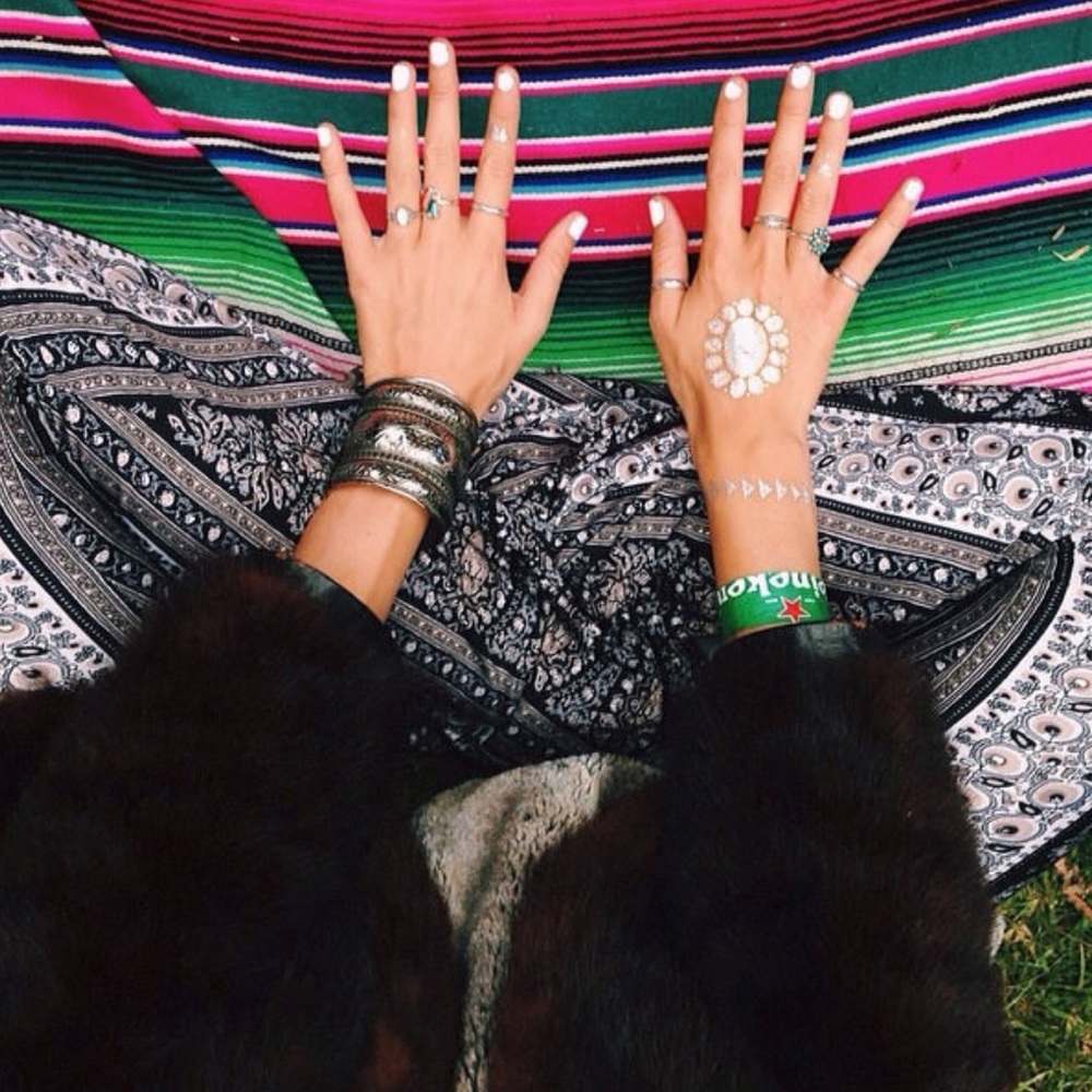 Aged Silver Arm Cuff - image 3